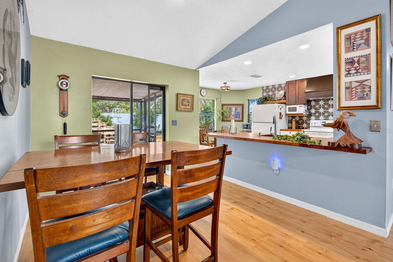 OAK TERRACE - Residential