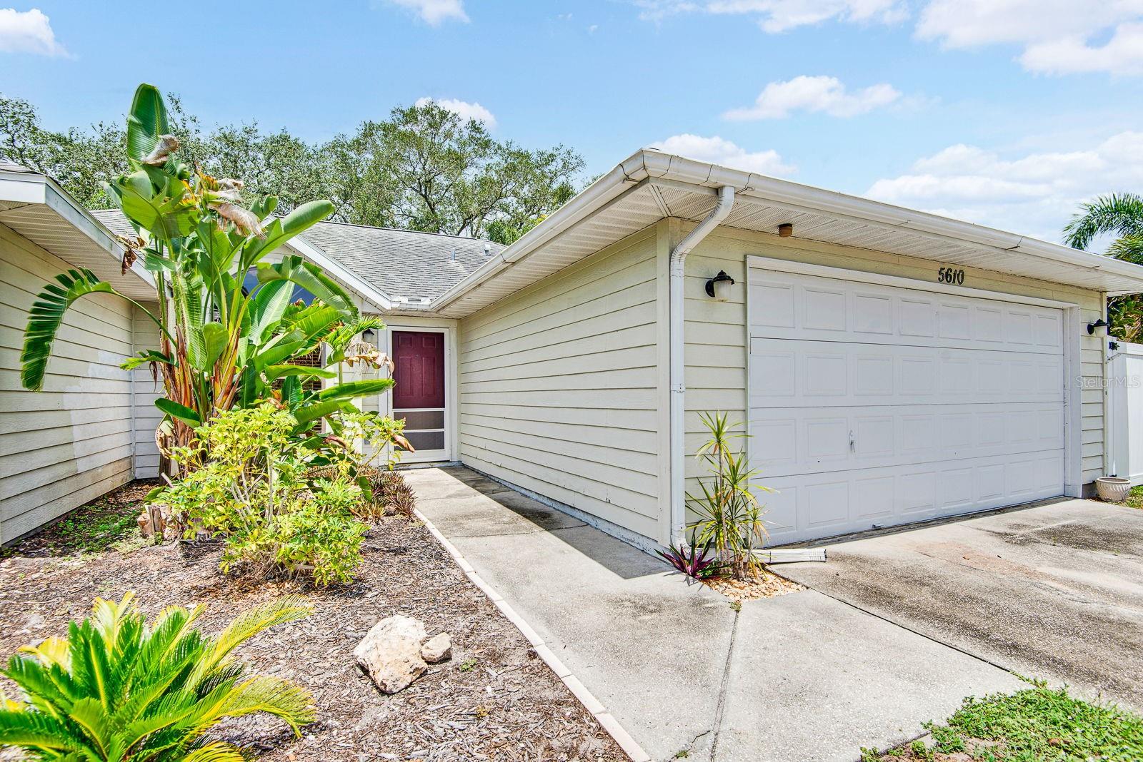 OAK TERRACE - Residential