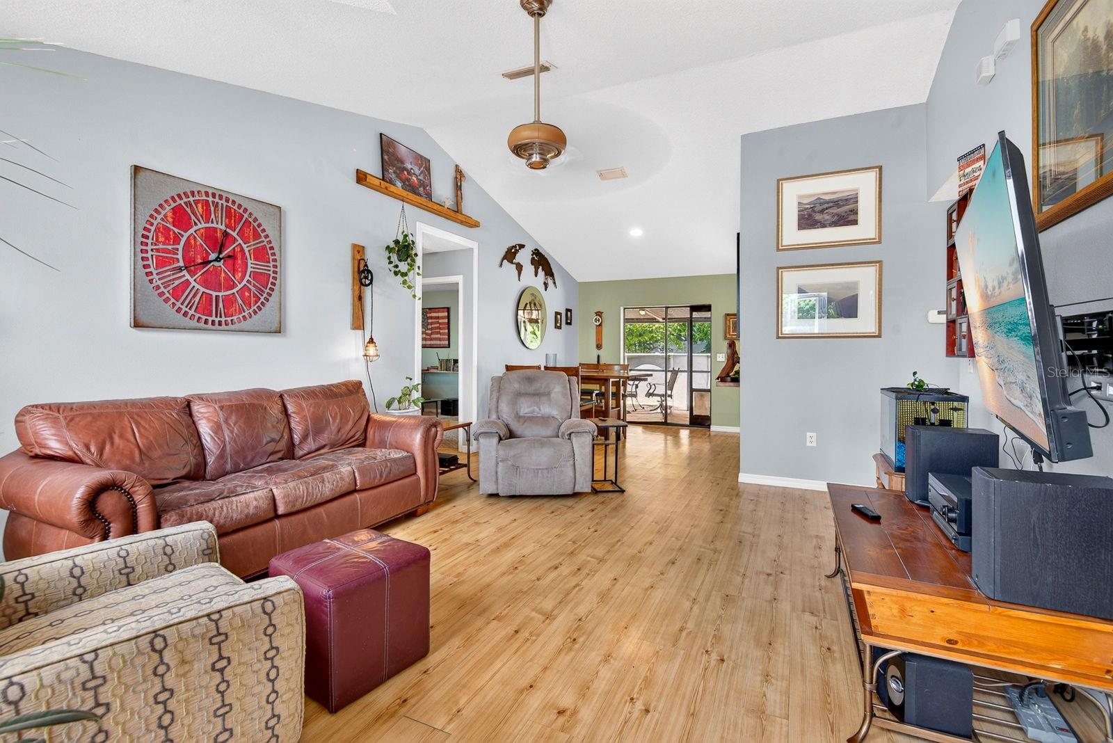 OAK TERRACE - Residential