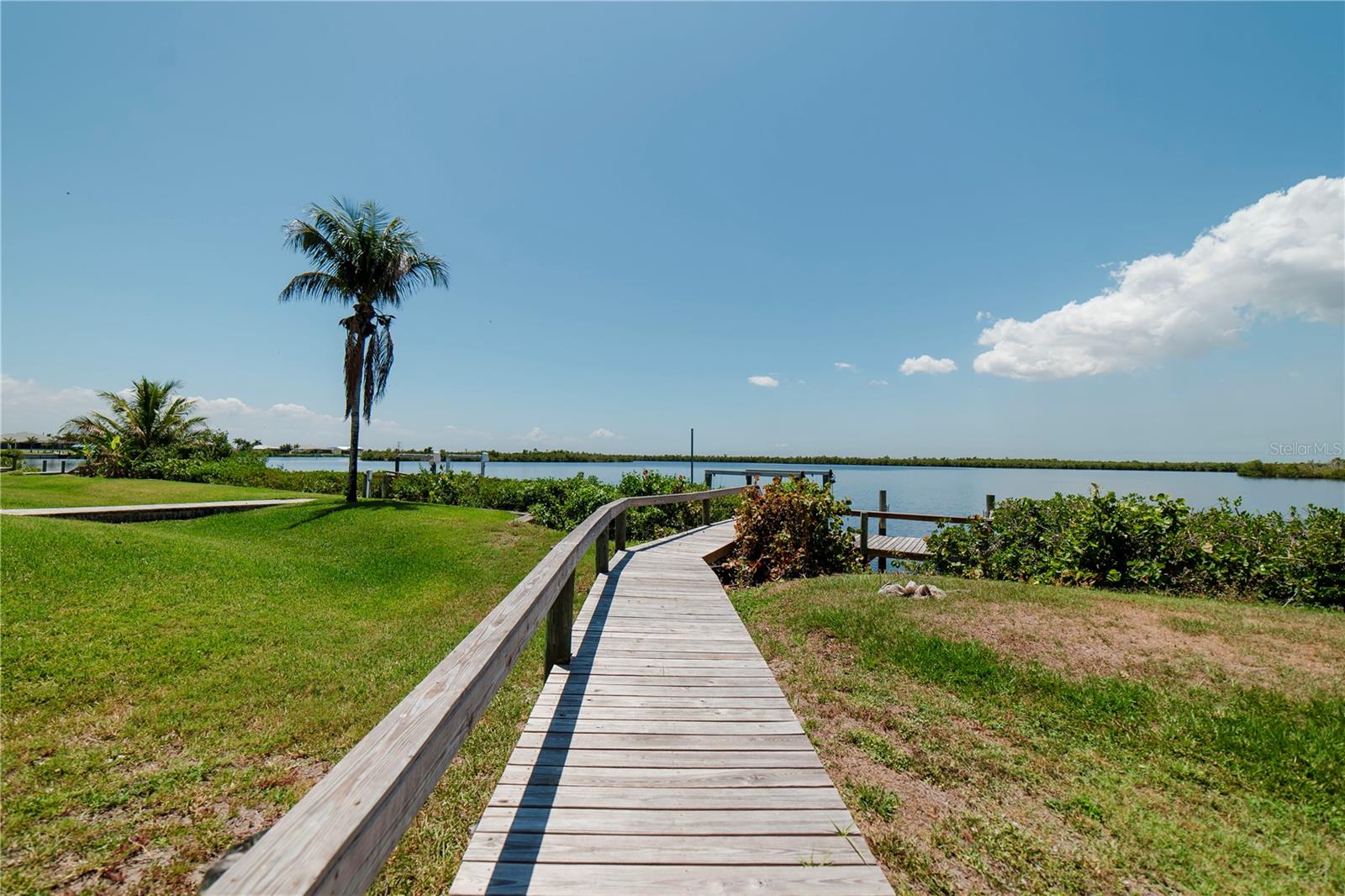 SOUTH BAYVIEW ESTATES - Residential
