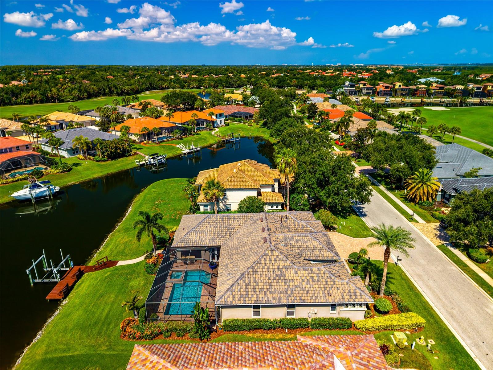 WATERLEFE GOLF & RIVER CLUB UN2 - Residential