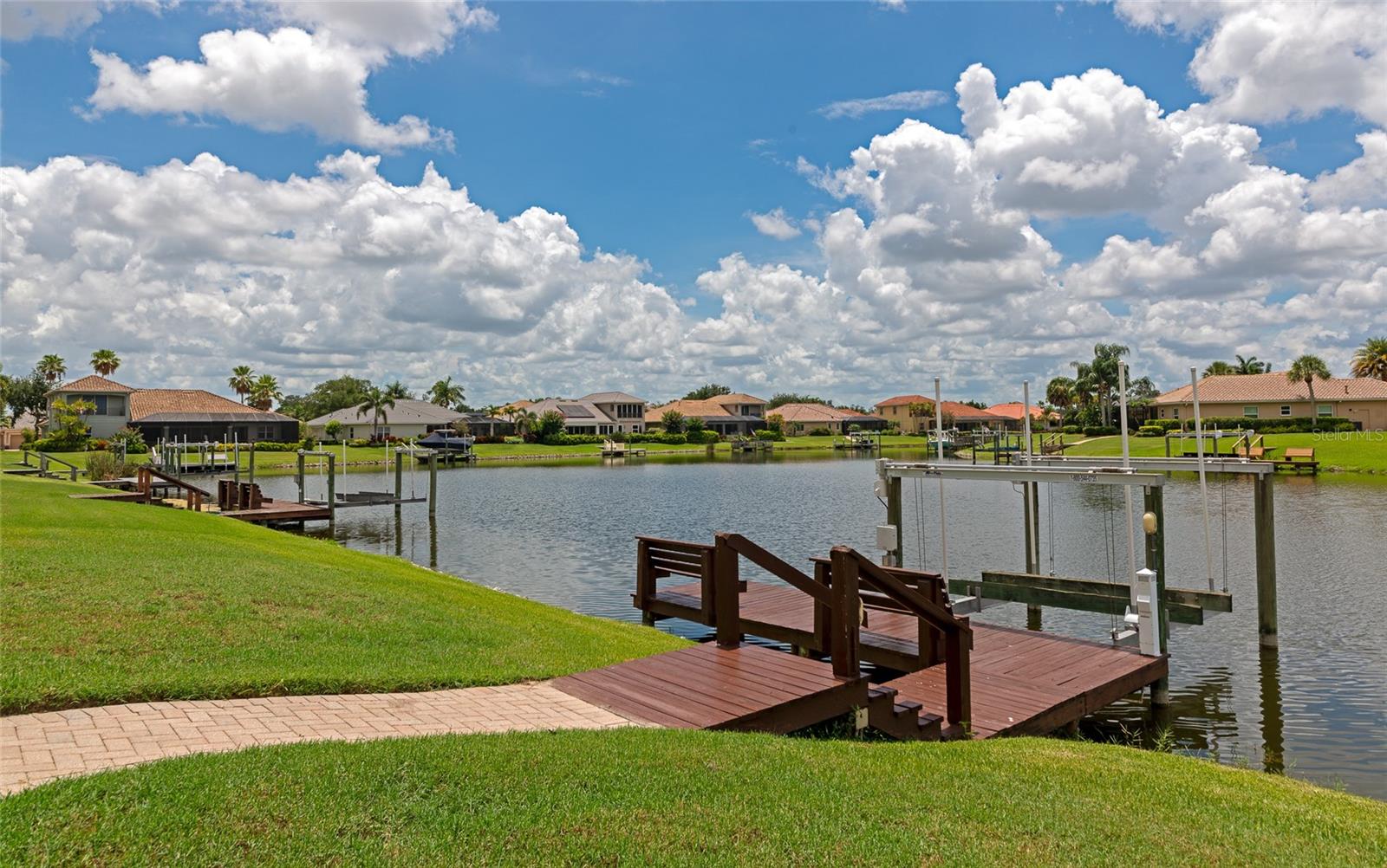 WATERLEFE GOLF & RIVER CLUB UN2 - Residential