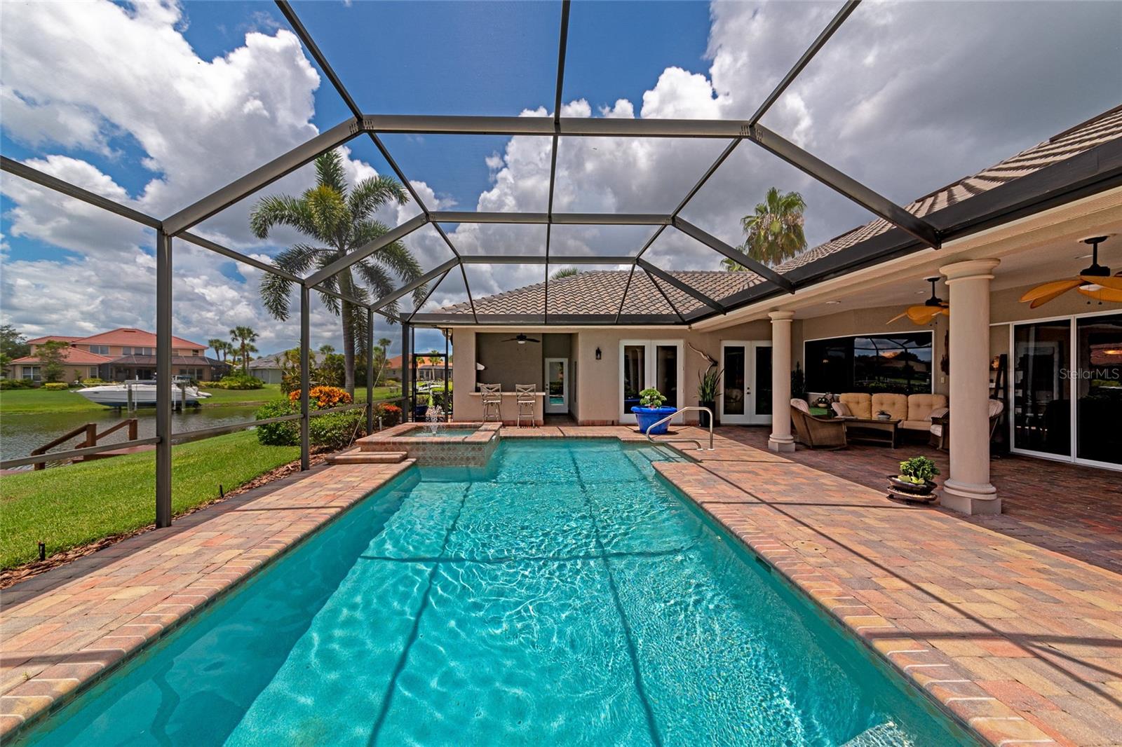 WATERLEFE GOLF & RIVER CLUB UN2 - Residential