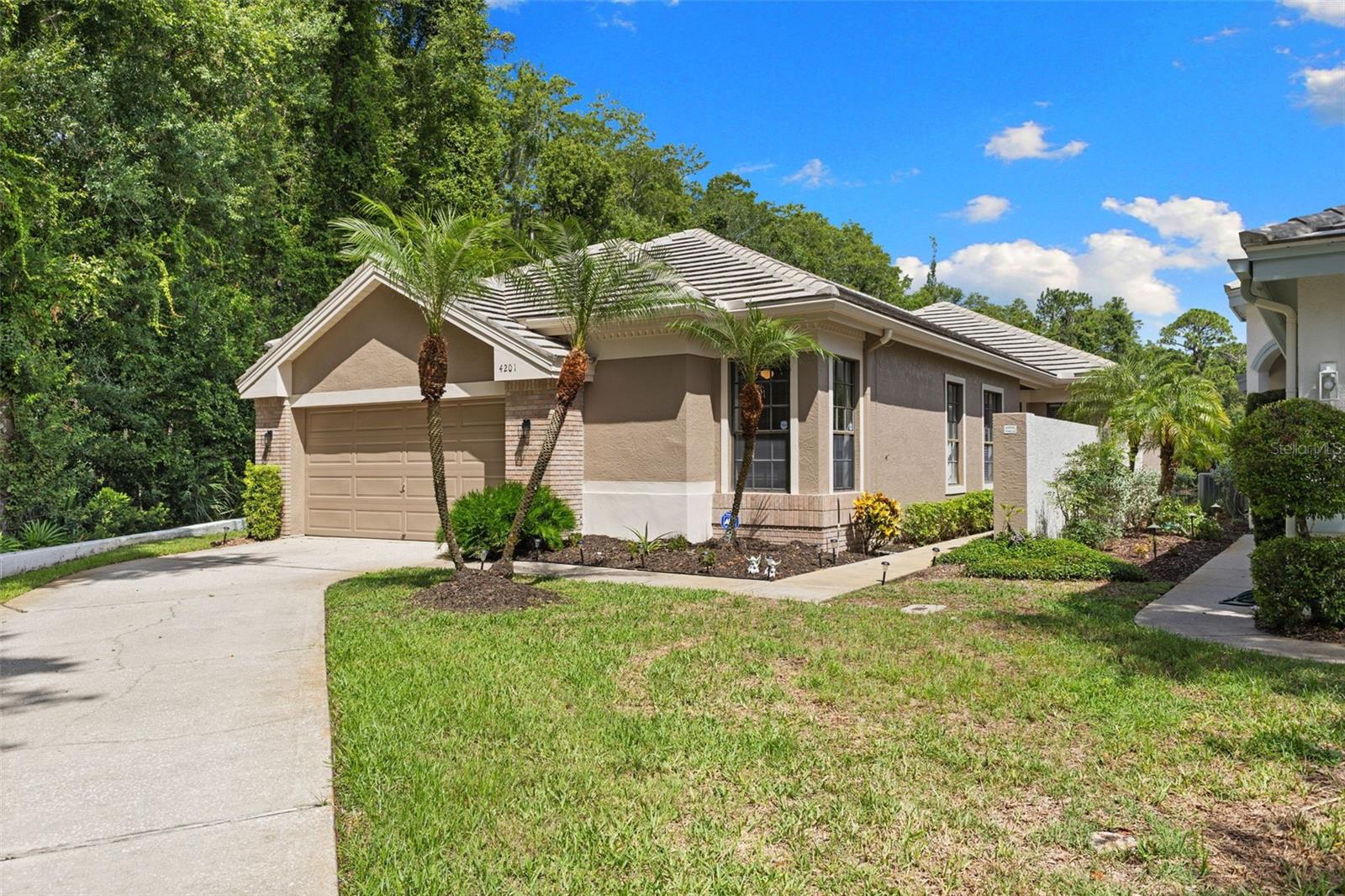 PARKSIDE AT LANSBROOK - Residential