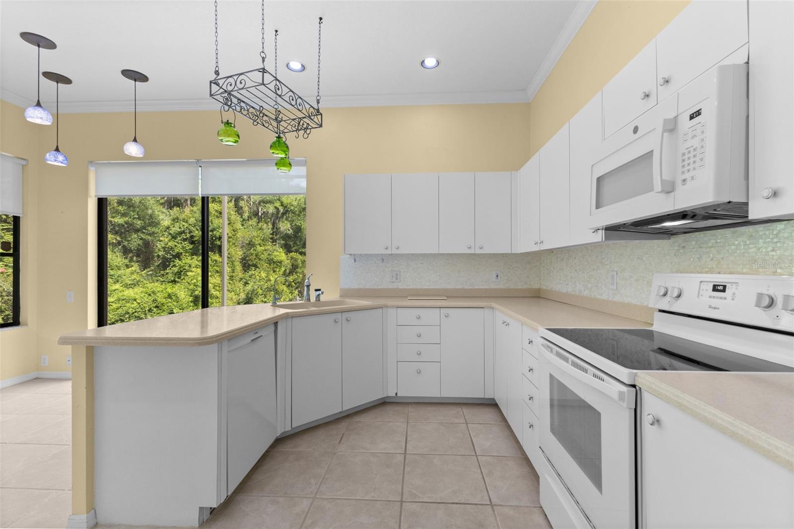 PARKSIDE AT LANSBROOK - Residential