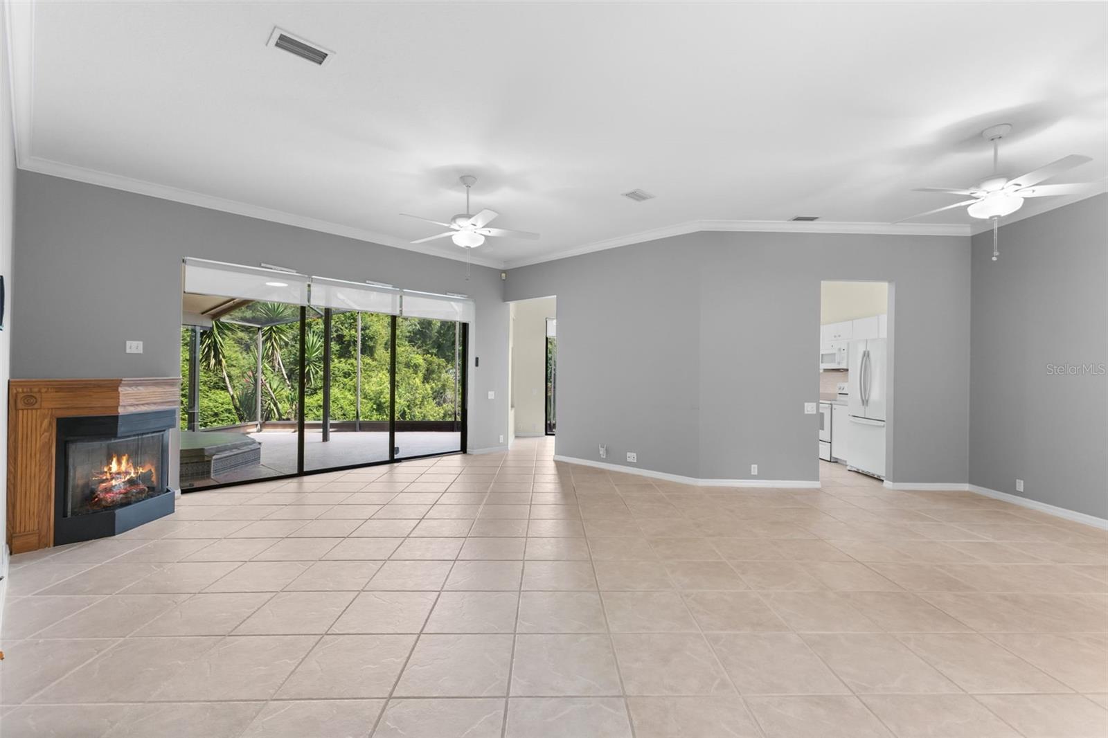 PARKSIDE AT LANSBROOK - Residential