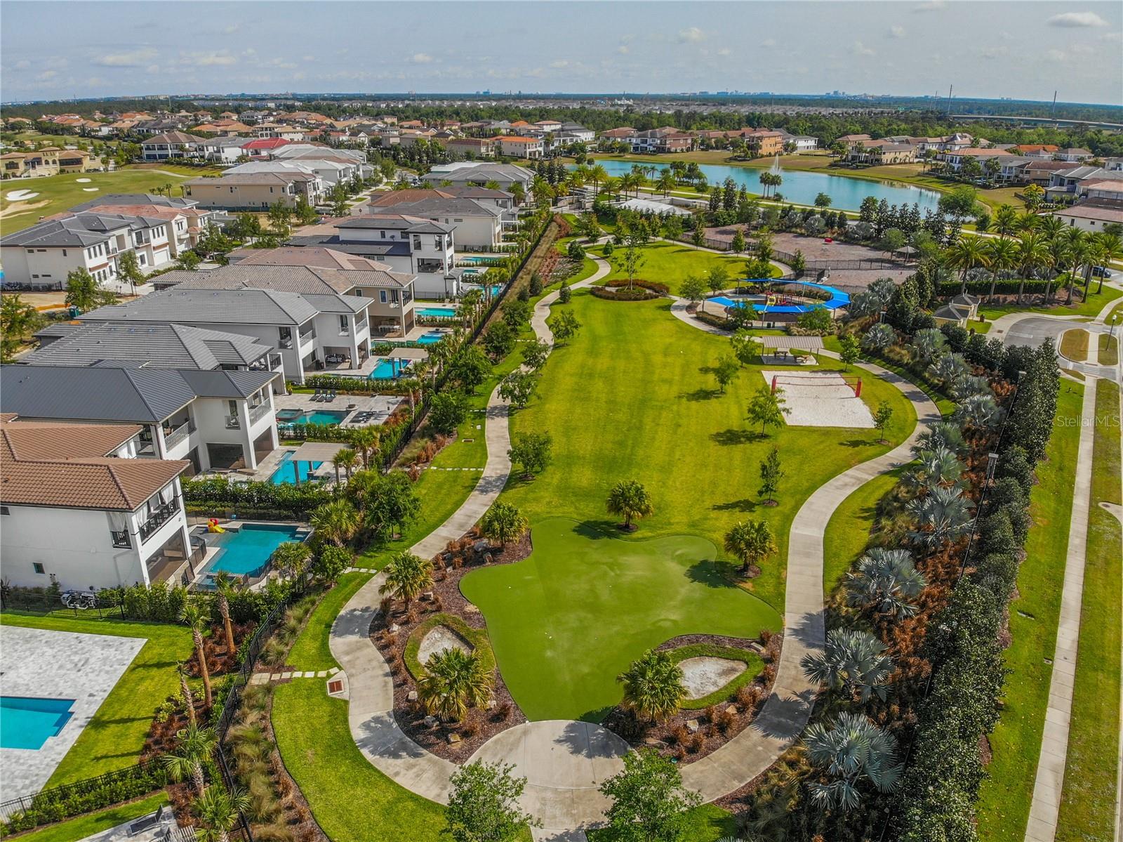 REUNION WEST VLGS NORTH - Residential