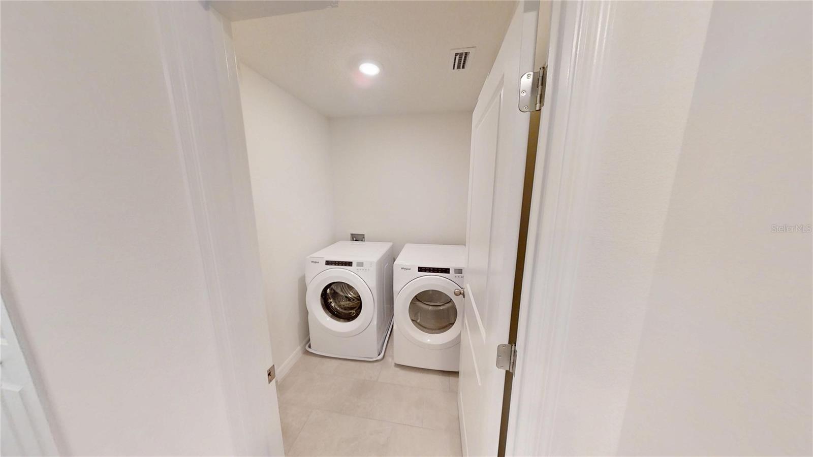BRADFORD PARK - Residential Lease