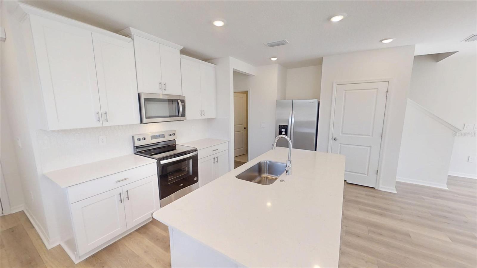BRADFORD PARK - Residential Lease