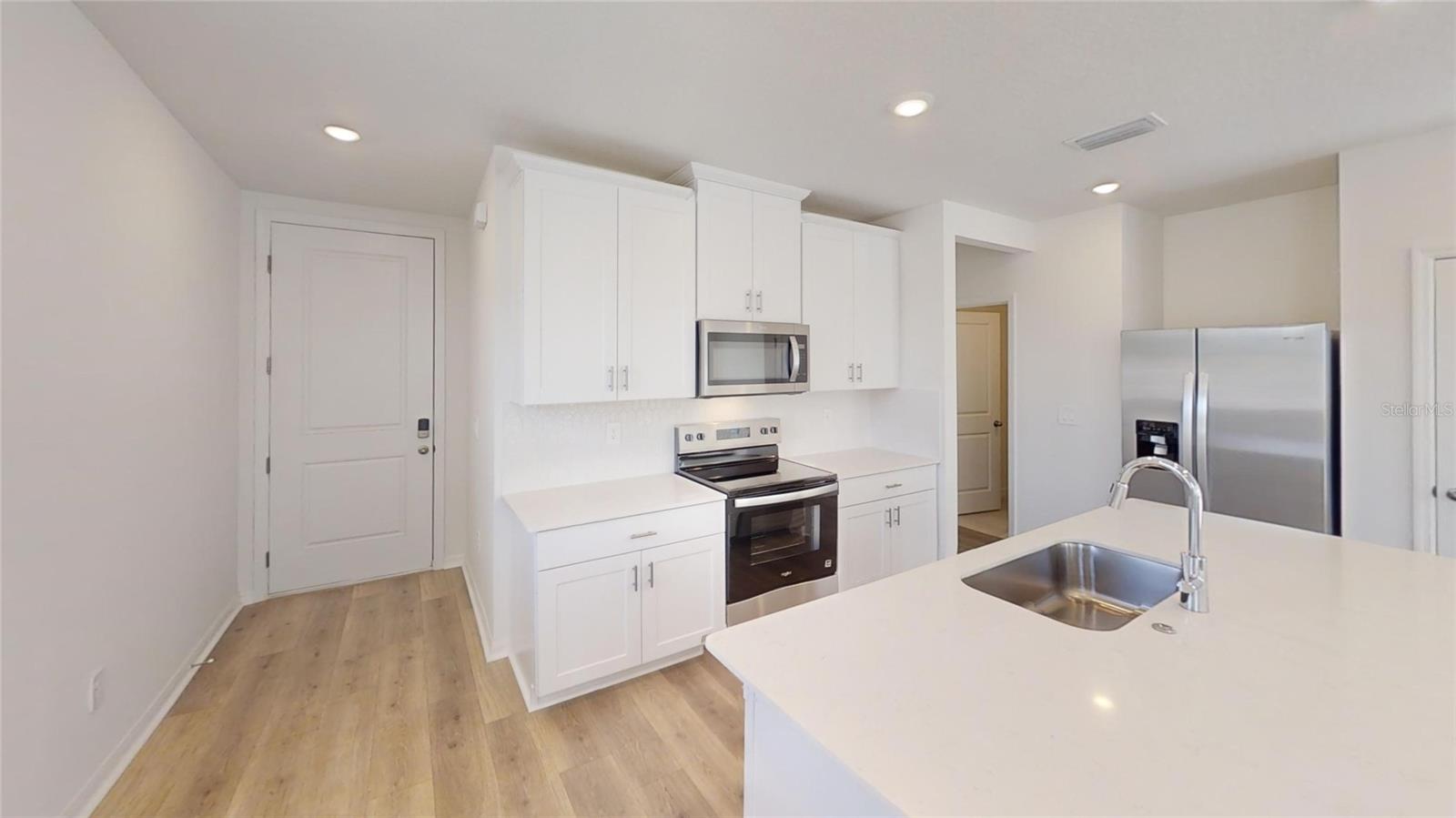 BRADFORD PARK - Residential Lease