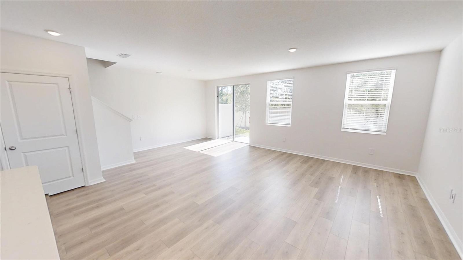 BRADFORD PARK - Residential Lease