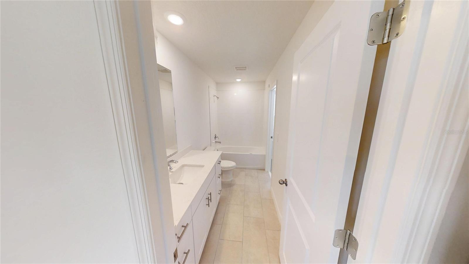 BRADFORD PARK - Residential Lease