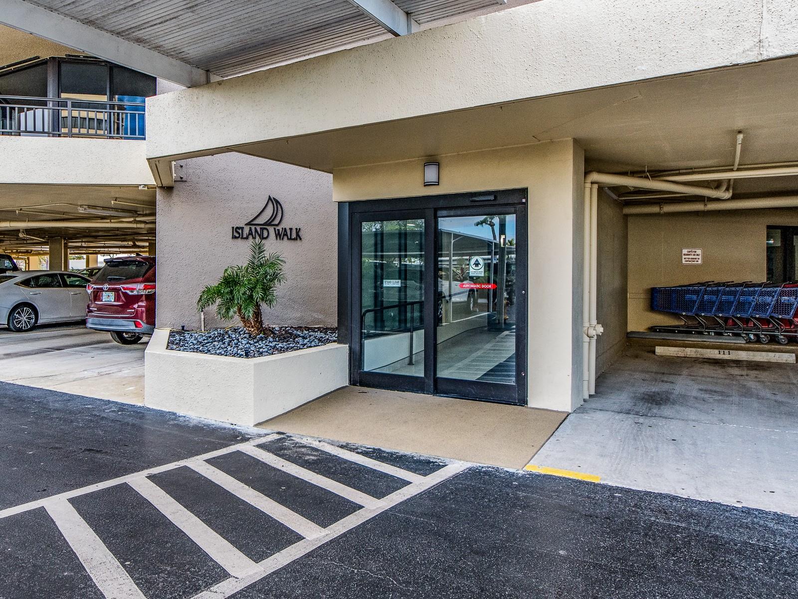 ISLAND WALK CONDO - Residential Lease