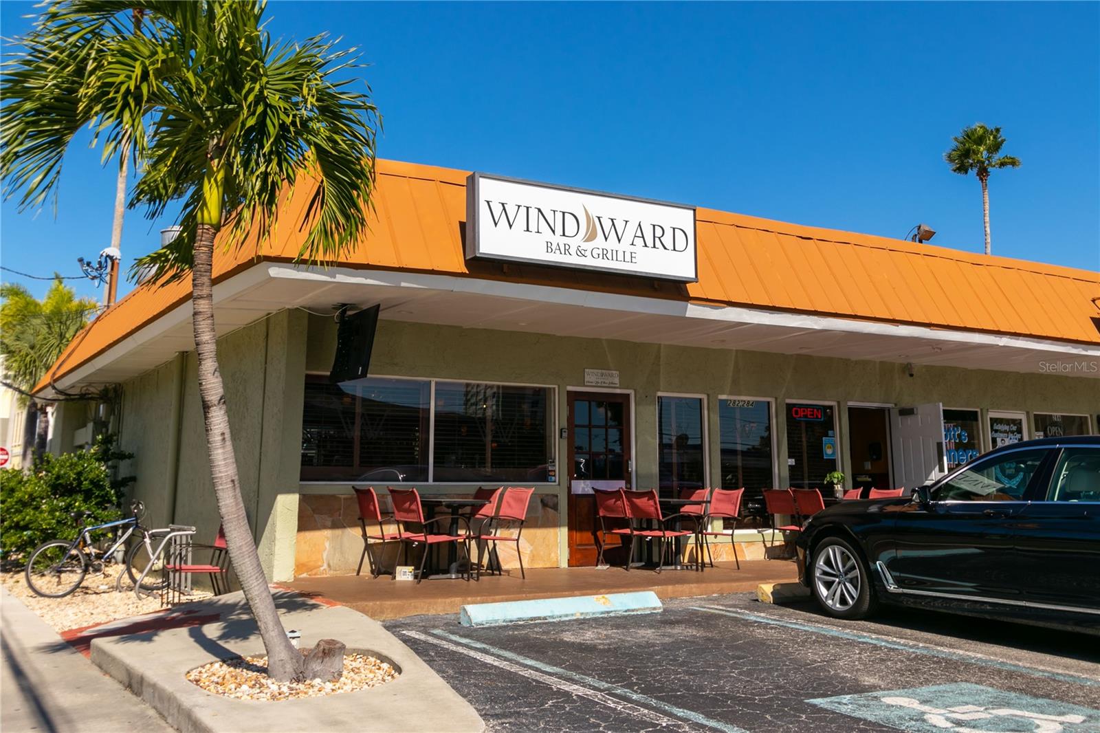 ISLAND WALK CONDO - Residential Lease