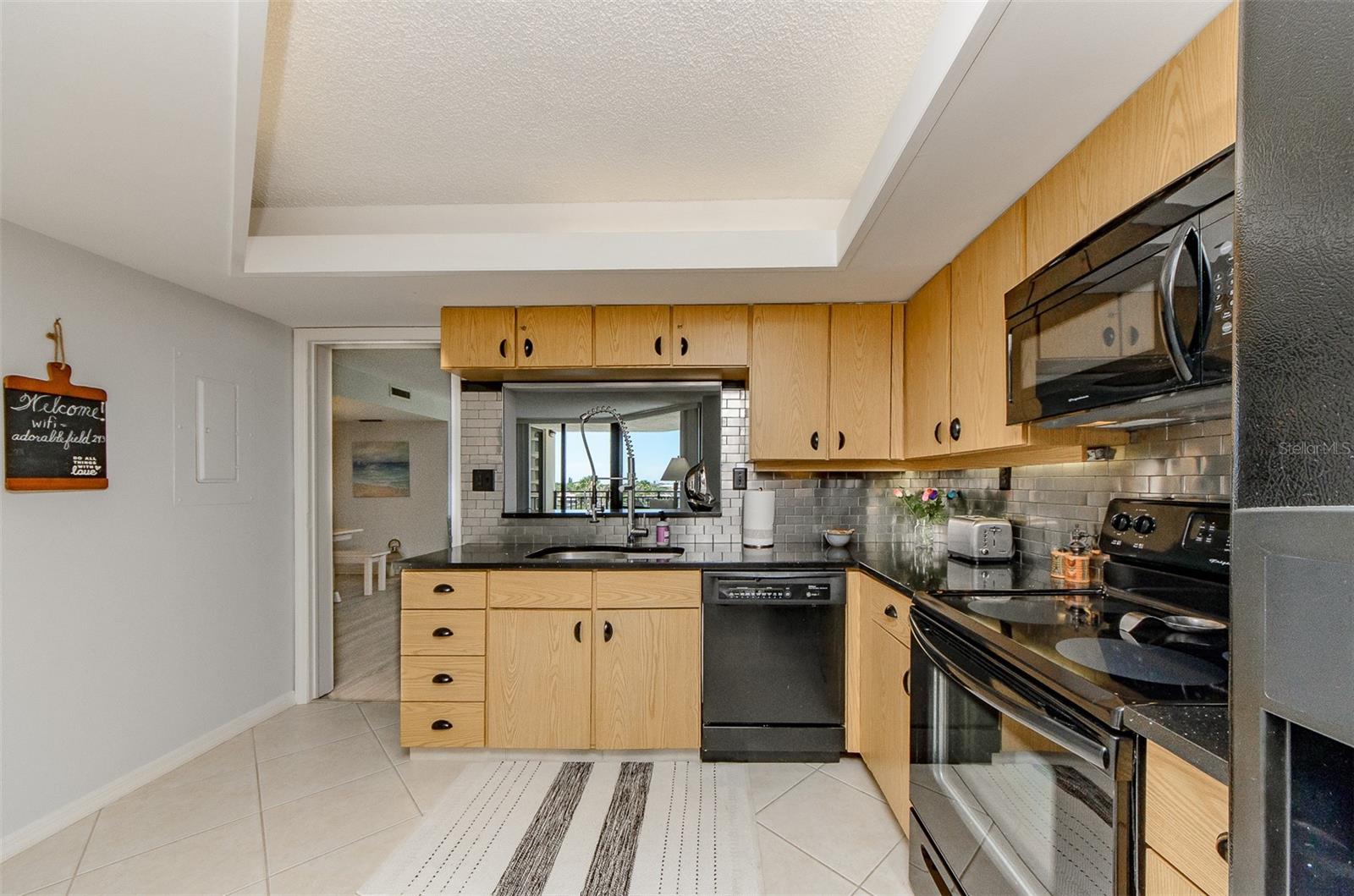 ISLAND WALK CONDO - Residential Lease