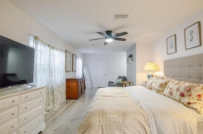 THE GEORGE SUB - Residential Lease
