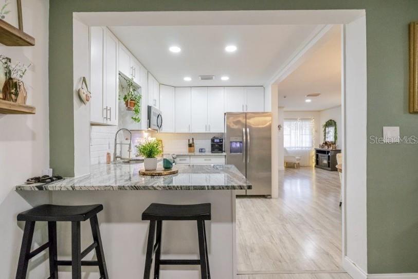 THE GEORGE SUB - Residential Lease