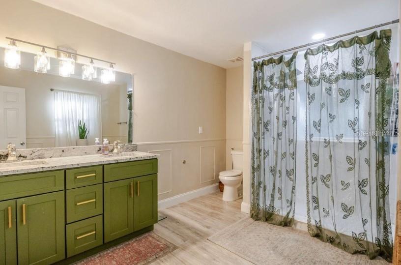 THE GEORGE SUB - Residential Lease