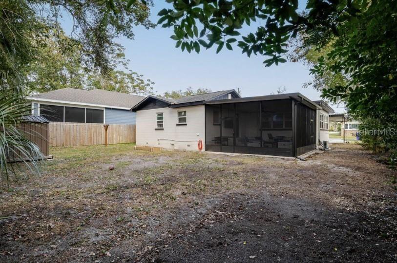 THE GEORGE SUB - Residential Lease