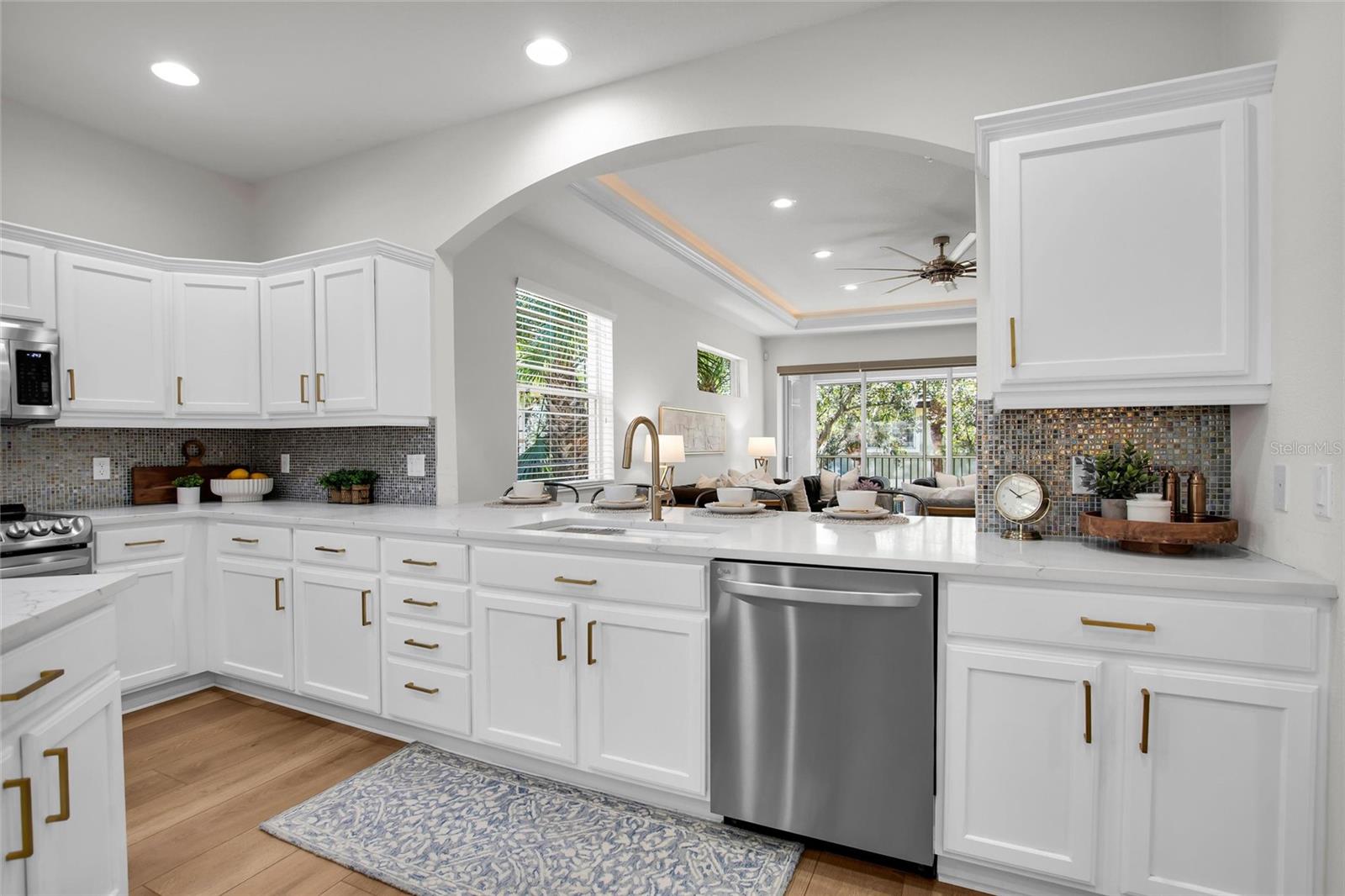 THE MOORINGS AT EDGEWATER IV - Residential