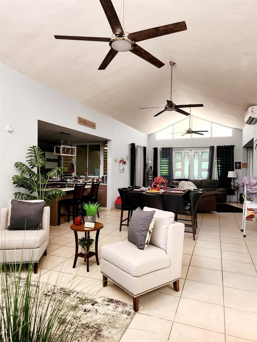 MIRAMELINDA ESTATES - Residential