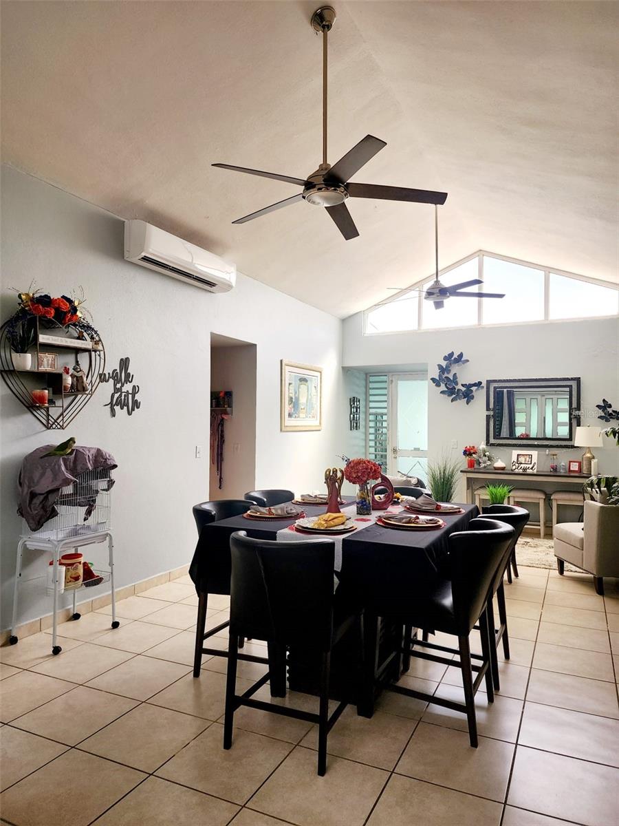 MIRAMELINDA ESTATES - Residential