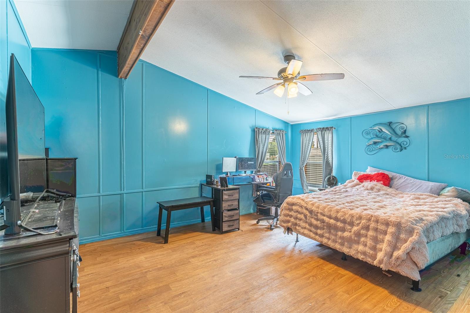 THORNHILL ESTS - Residential