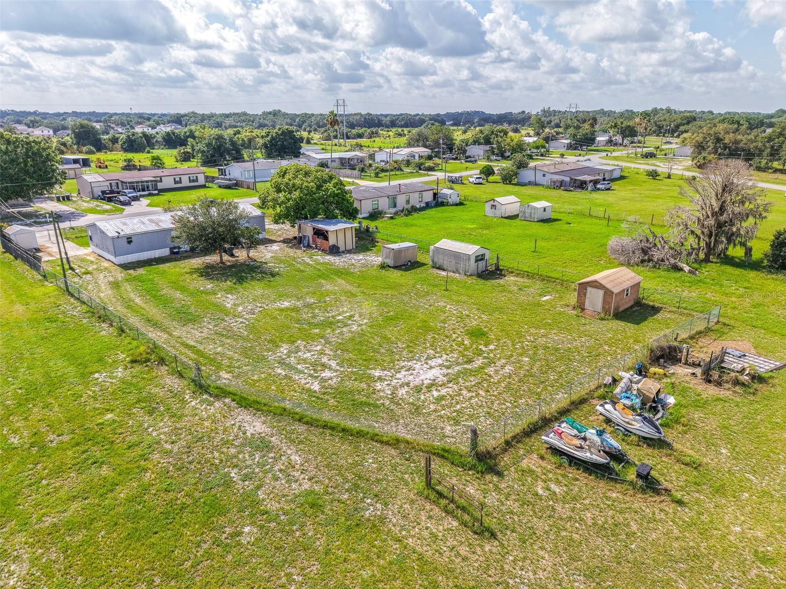 THORNHILL ESTS - Residential