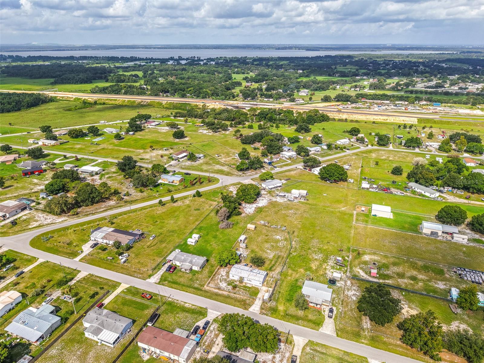 THORNHILL ESTS - Residential