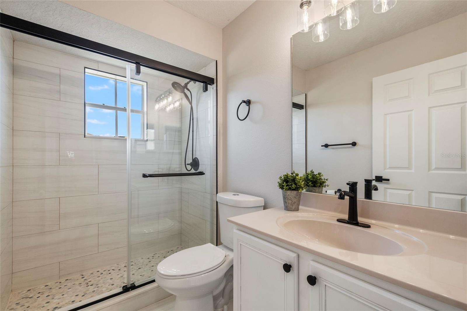 VISTA LAKES N-11 AVON - Residential