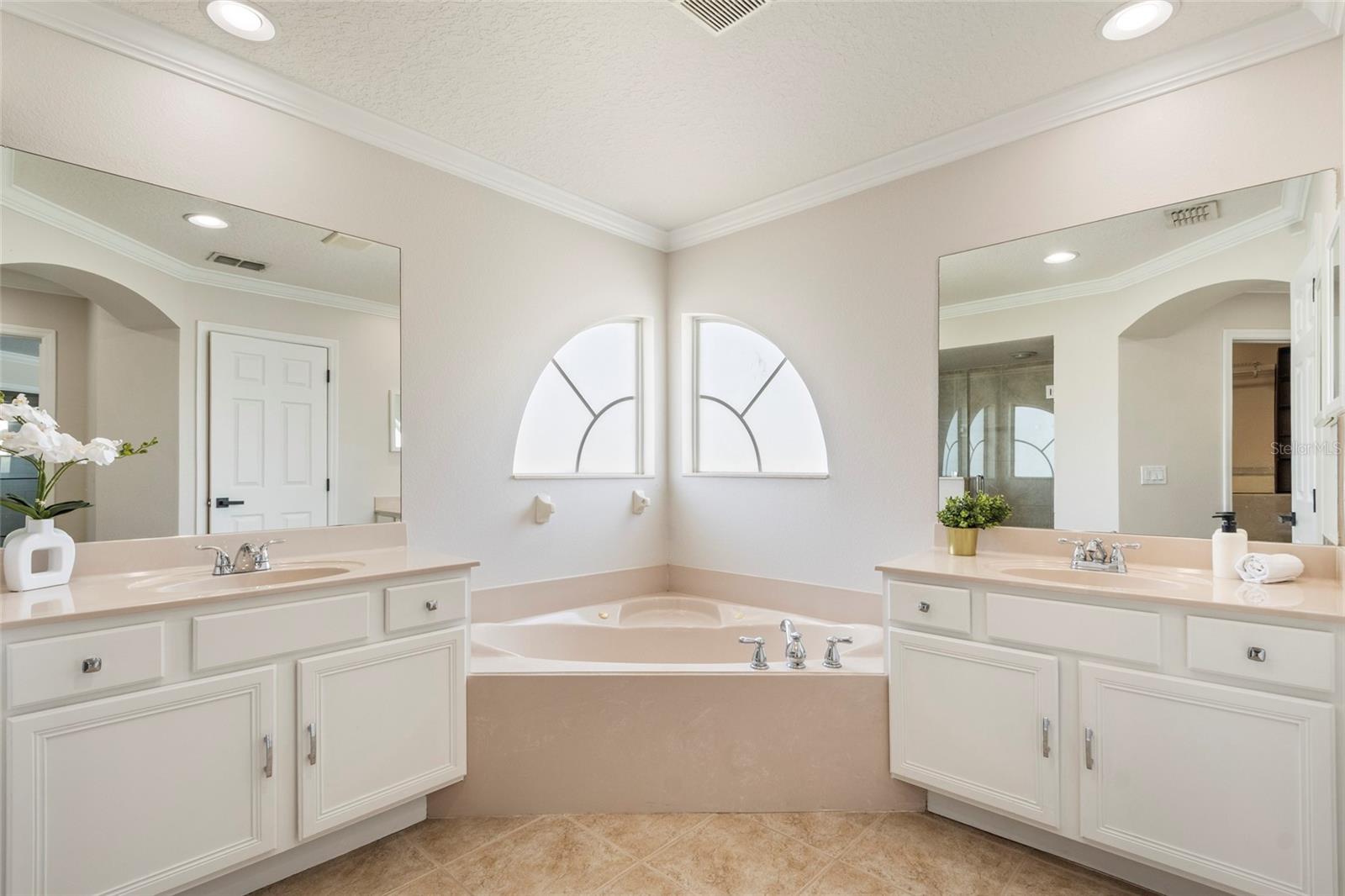 VISTA LAKES N-11 AVON - Residential