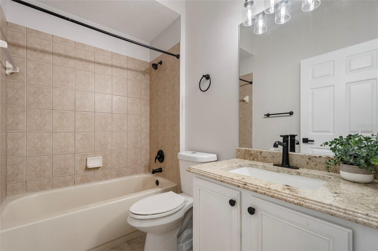 VISTA LAKES N-11 AVON - Residential