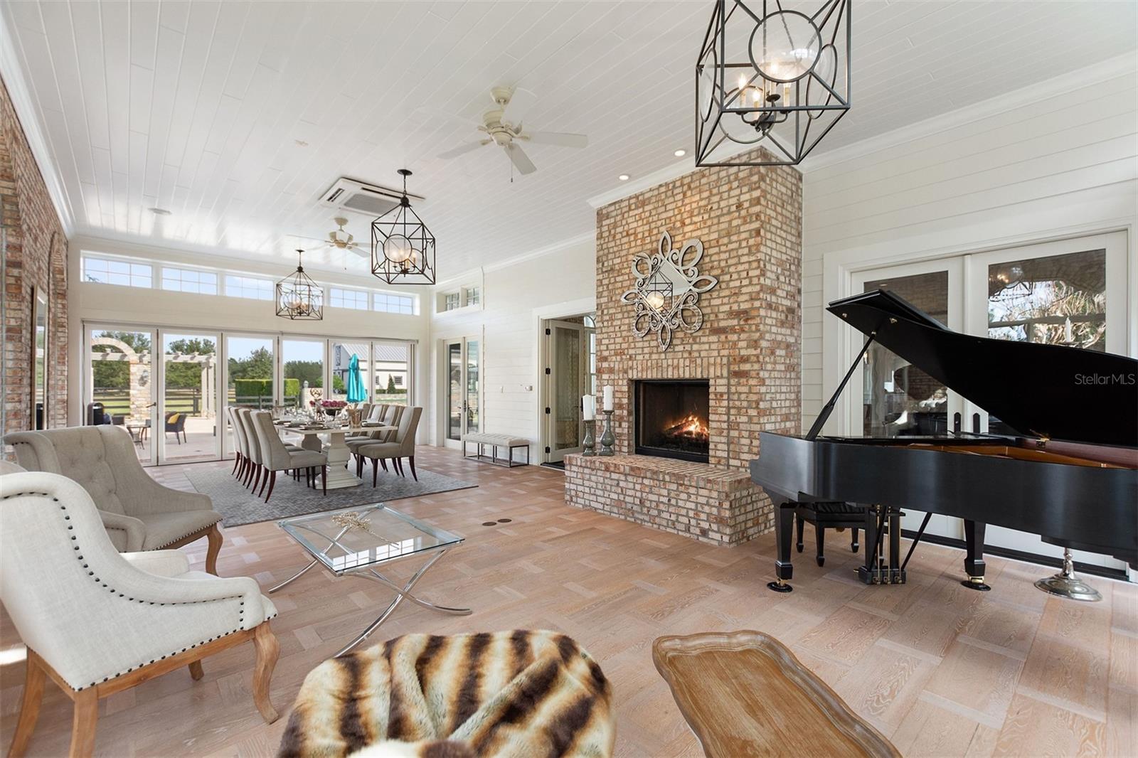 MILLS COVE - Residential