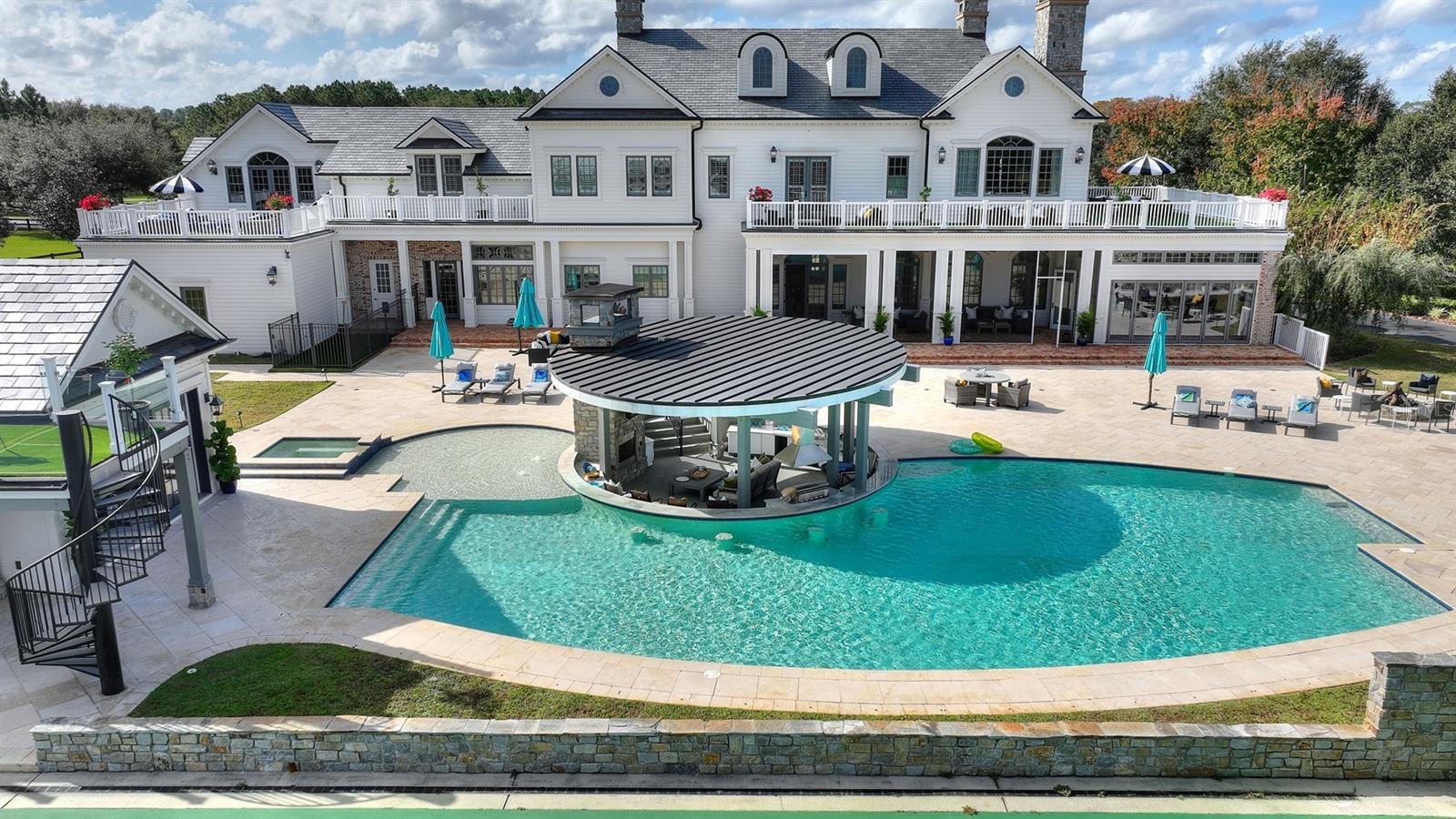 MILLS COVE - Residential