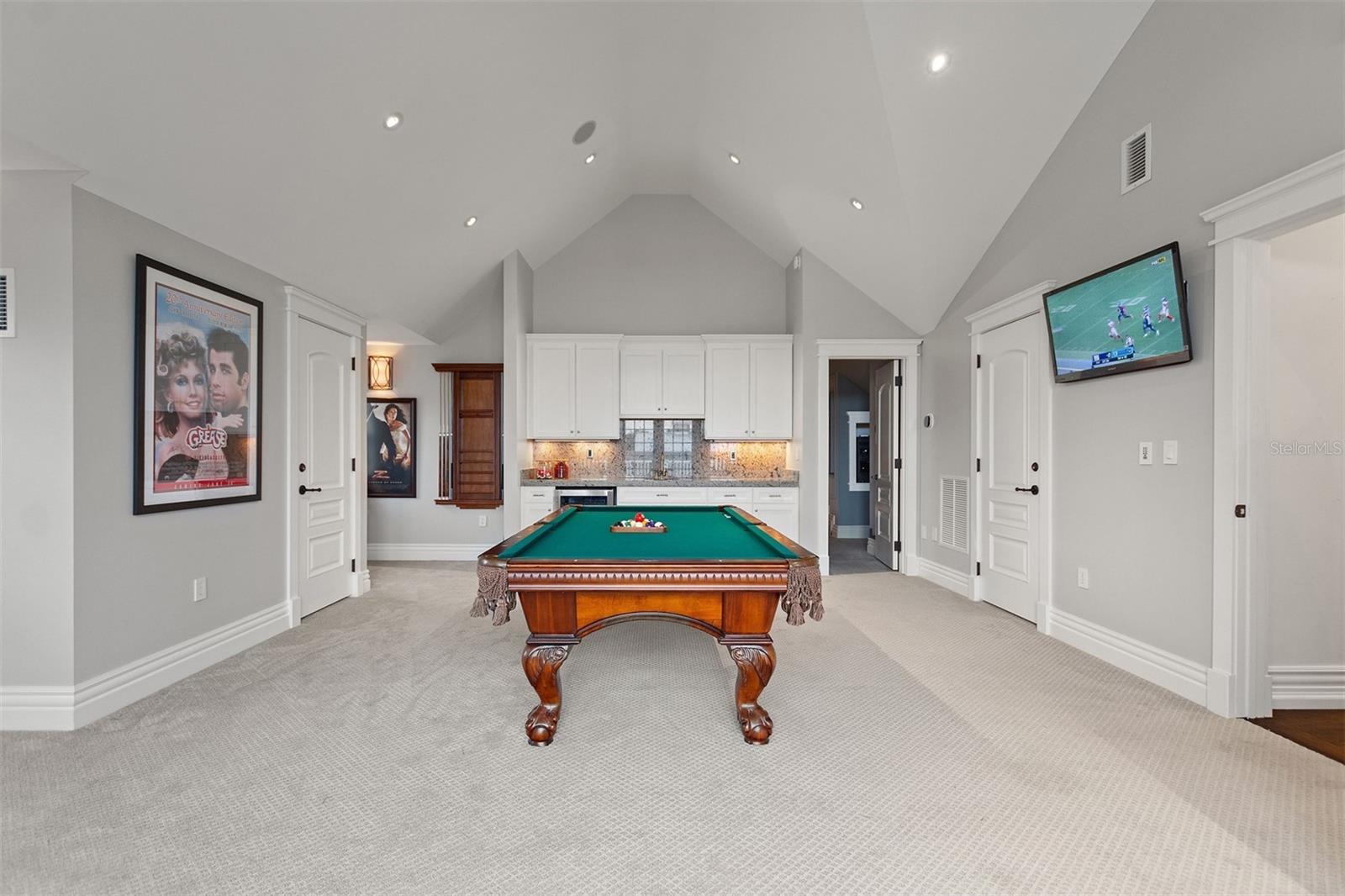 MILLS COVE - Residential