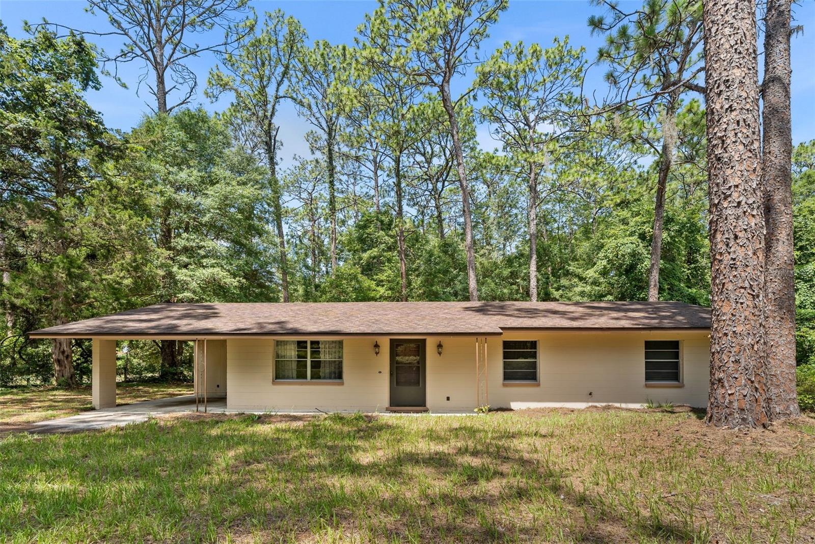 Escape to North Florida country living at 22897 County Road 137 in Branford. Situated on a .88-acre lot, this quaint 3-bedroom home offers the perfect blend of privacy, comfort, and room to enjoy the outdoors.
Surrounded by country setting, the property provides plenty of space for gardening, outdoor recreation, pets, or simply relaxing and enjoying the surroundings. Inside, you'll find a comfortable floor plan designed for everyday living, with ample natural light and a welcoming atmosphere. Whether you're searching for your first home, a weekend retreat, or a place to enjoy a slower pace of life, this property offers the opportunity to experience the best of rural living while remaining convenient to the Suwannee River, local springs, and all that Branford has to offer.