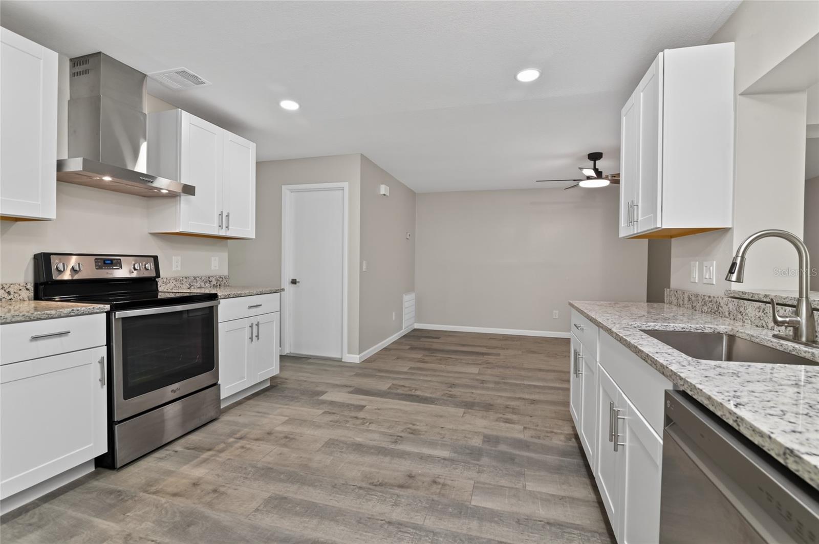 FOXWOOD PH 2 - Residential