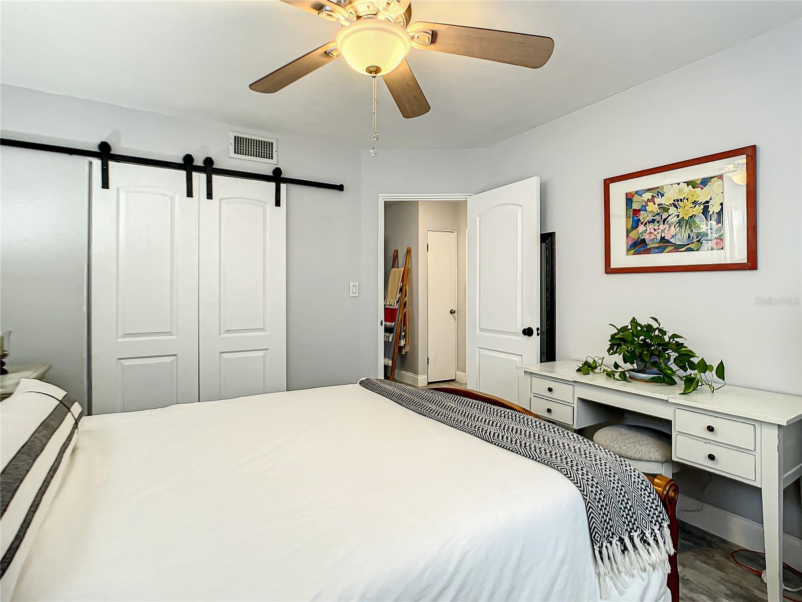 LAKE MARIE ESTATES 04 - Residential