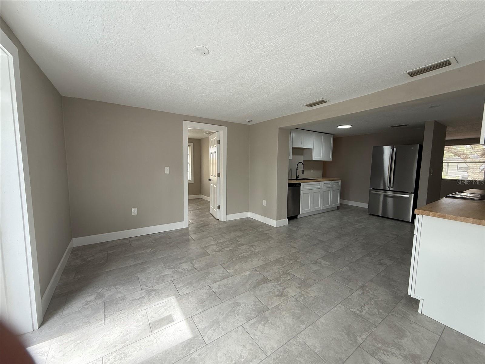 GULF COAST ESTATES - Residential