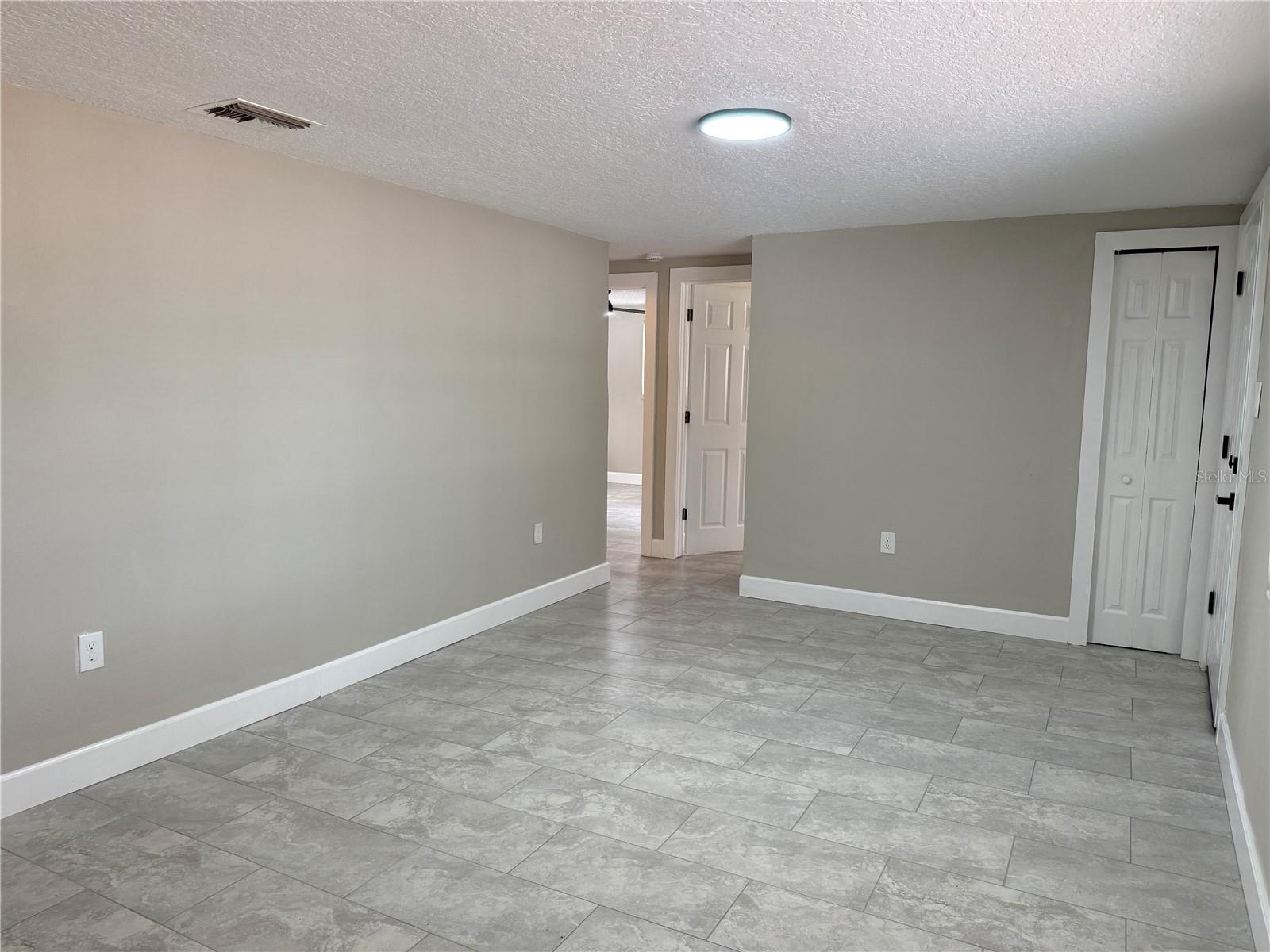 GULF COAST ESTATES - Residential