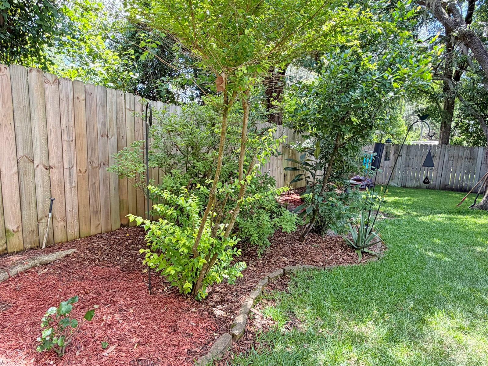 TEMPLE OAKS - Residential