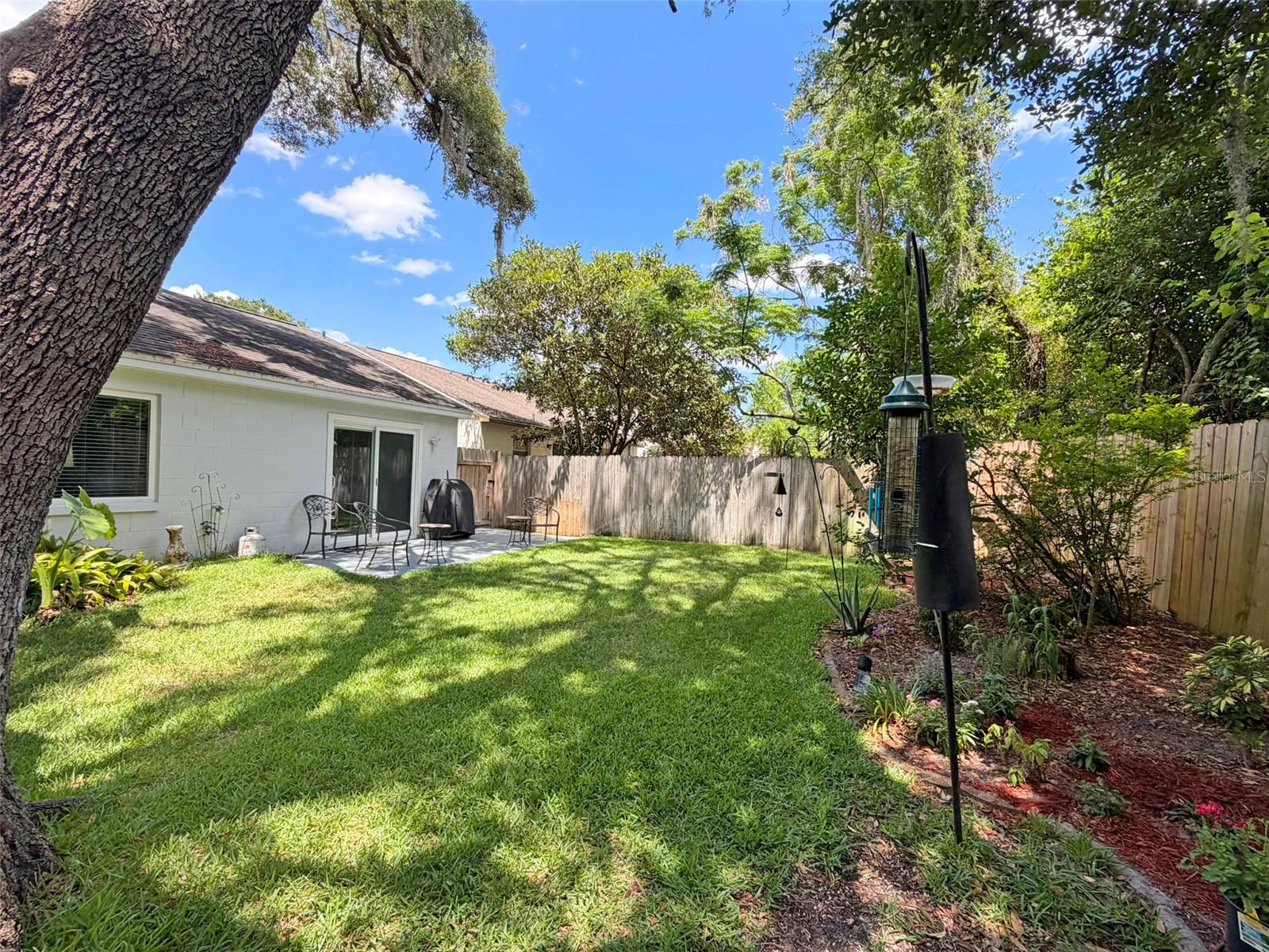 TEMPLE OAKS - Residential