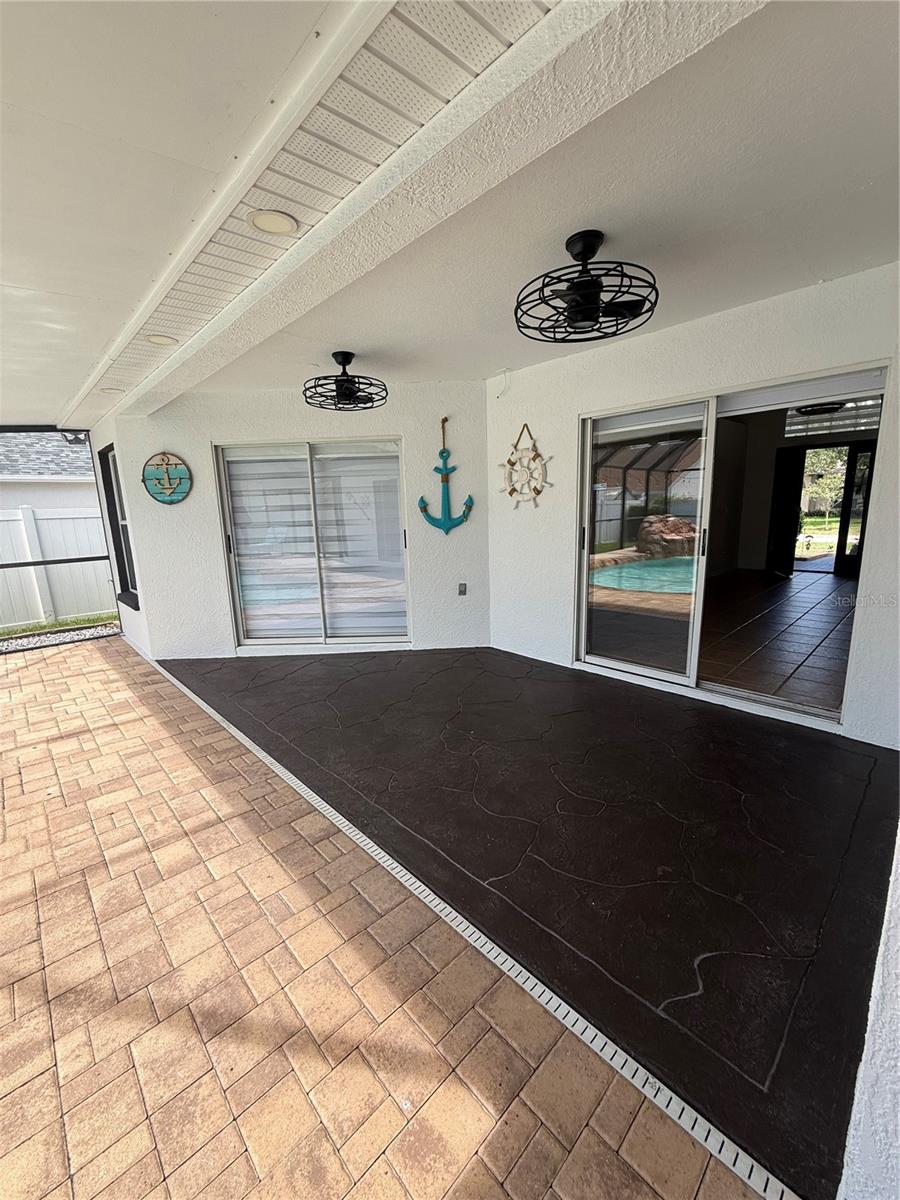 KINGSWAY OAKS UNIT 2 - Residential Lease