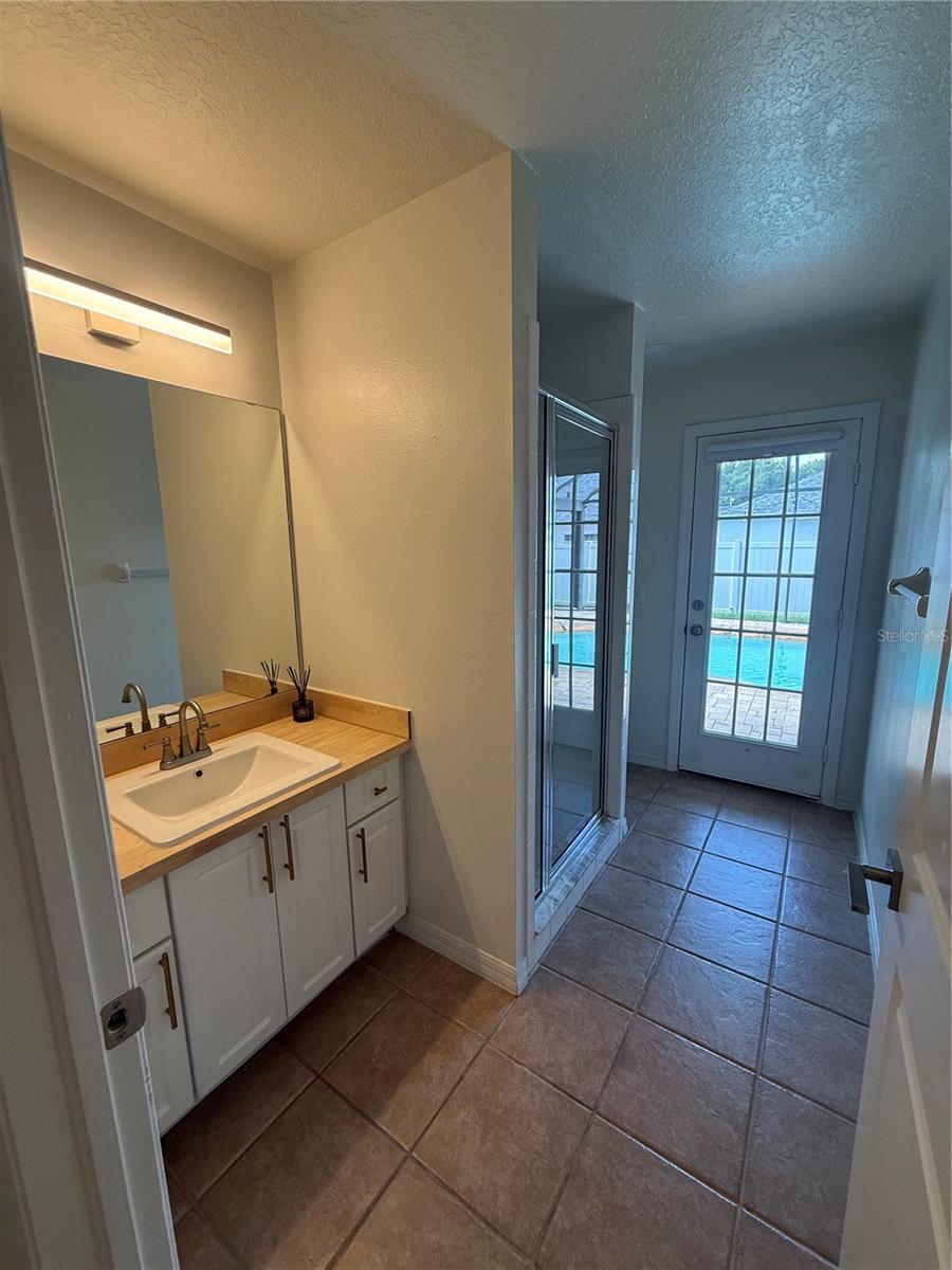 KINGSWAY OAKS UNIT 2 - Residential Lease