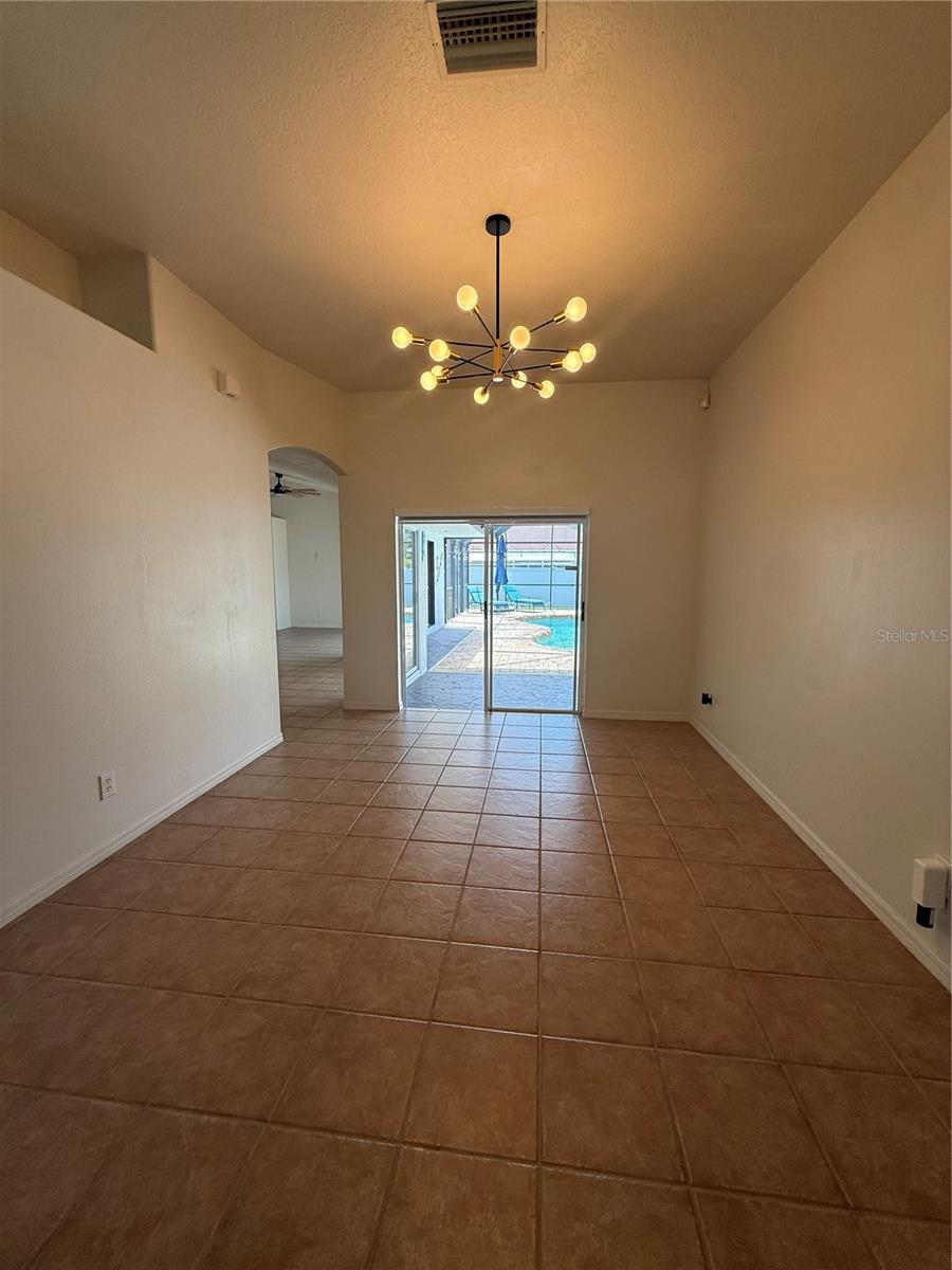 KINGSWAY OAKS UNIT 2 - Residential Lease