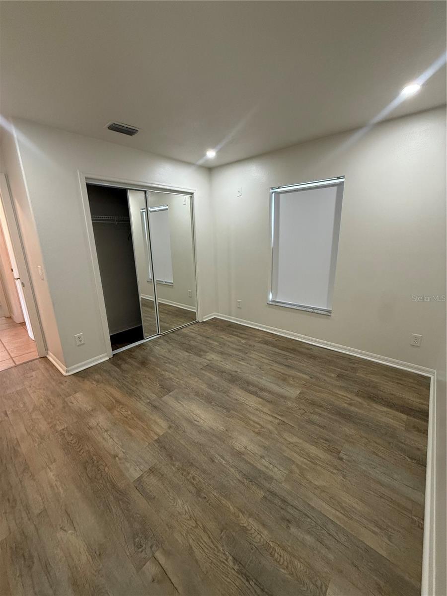 KINGSWAY OAKS UNIT 2 - Residential Lease