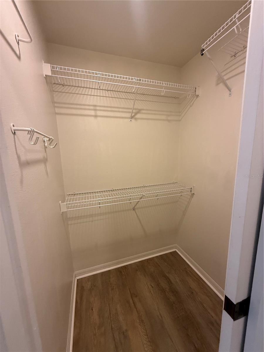 KINGSWAY OAKS UNIT 2 - Residential Lease