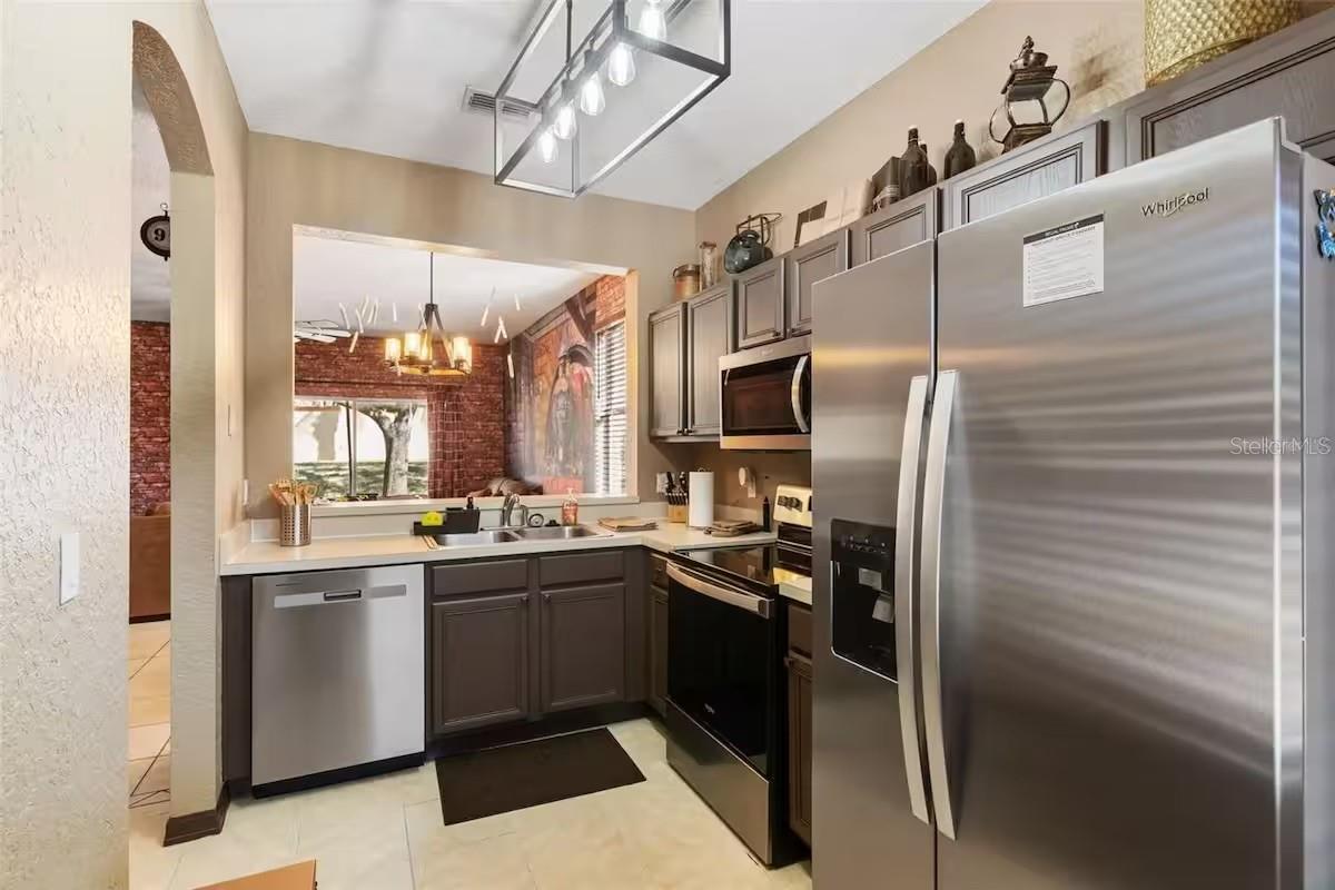 REGAL PALMS AT HIGHLAND RESERVE - Residential