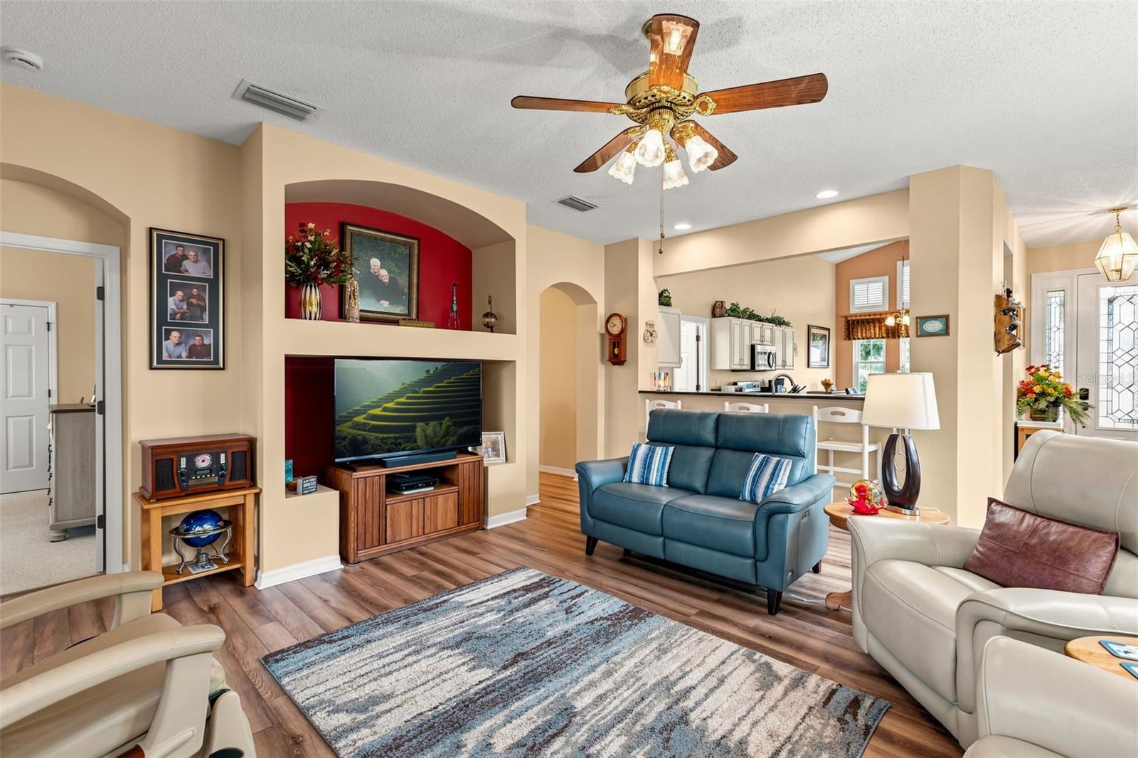ROYAL HARBOR PH 01 - Residential