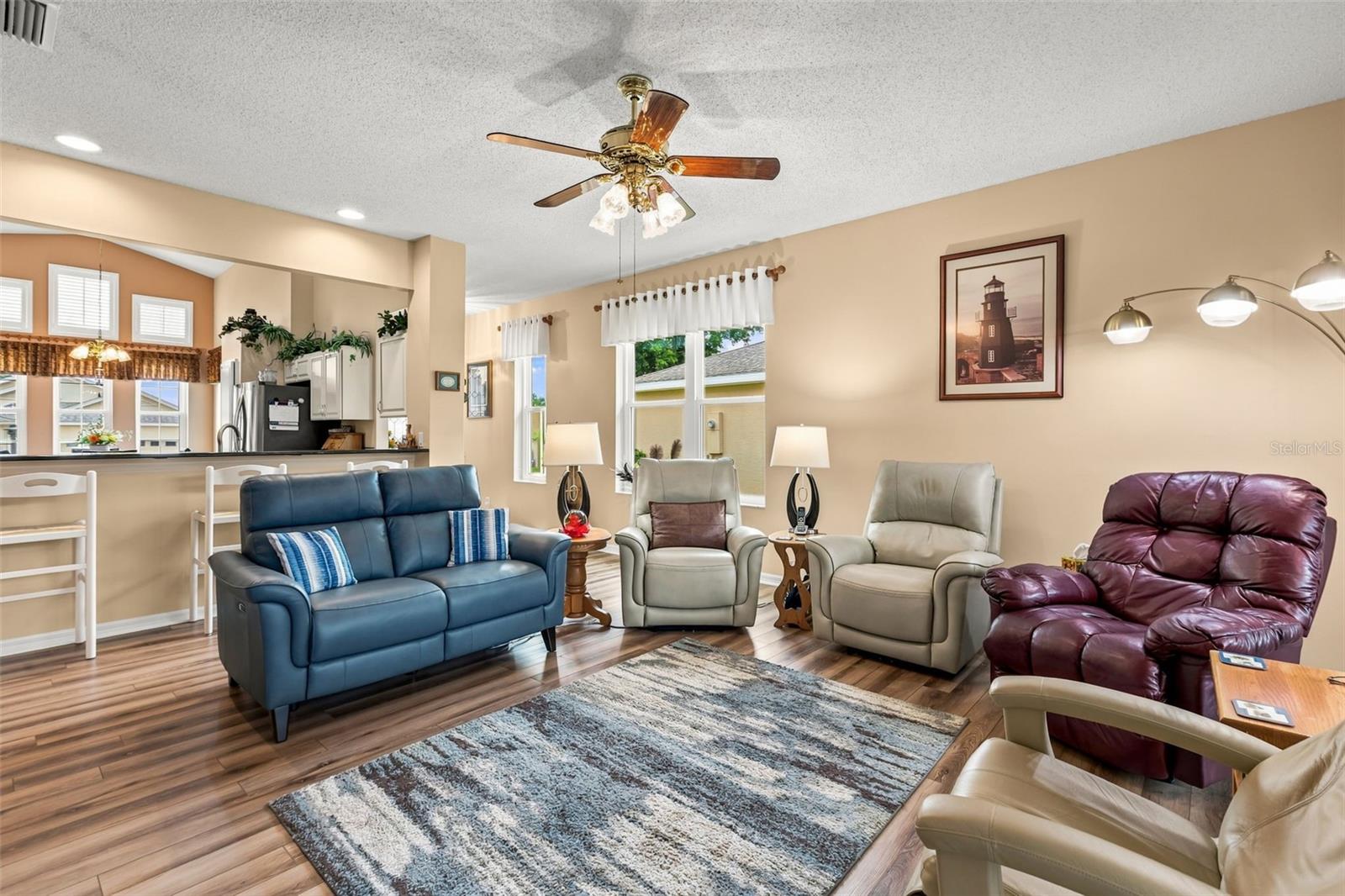 ROYAL HARBOR PH 01 - Residential